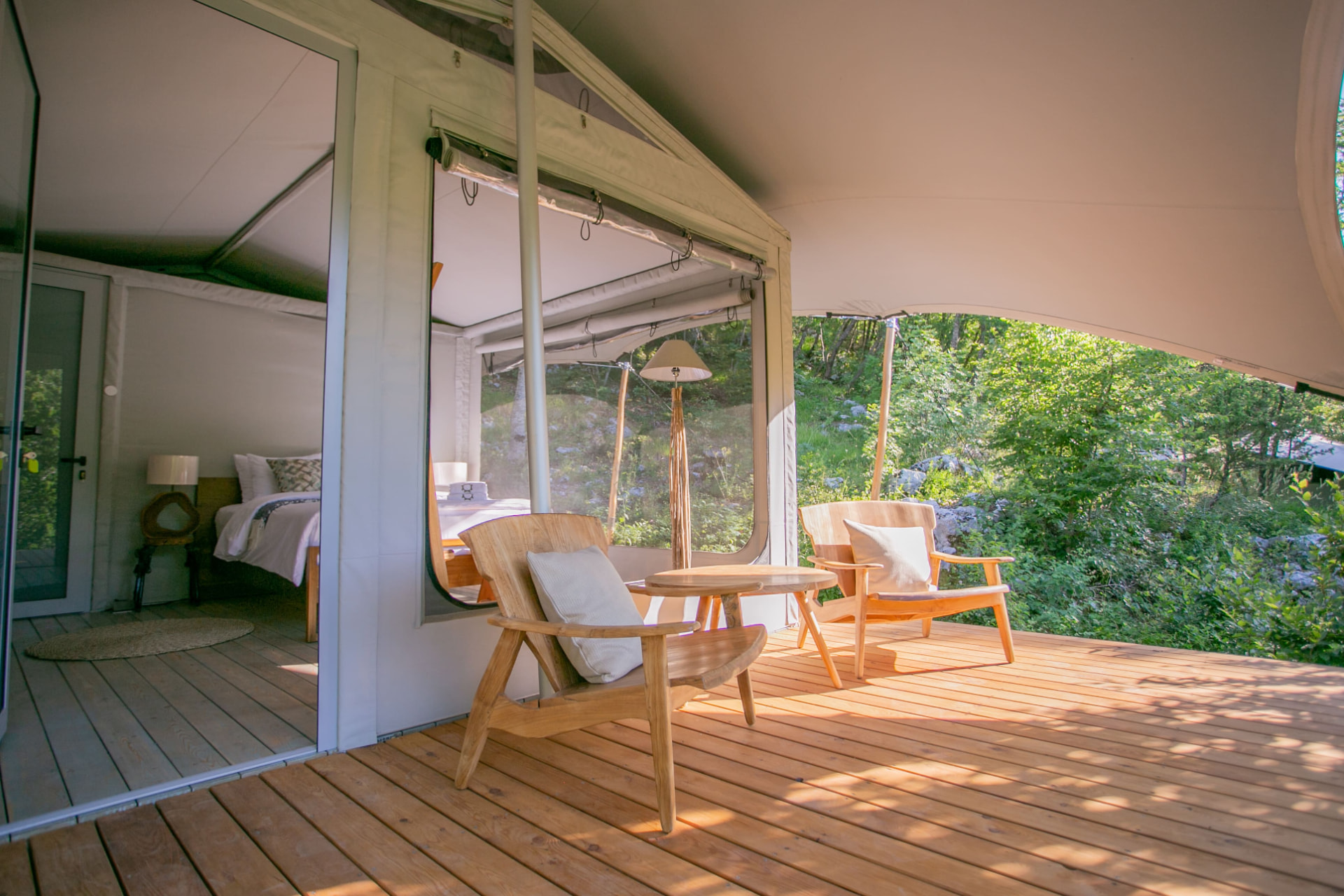 Small Tent — 20 m² — Outside